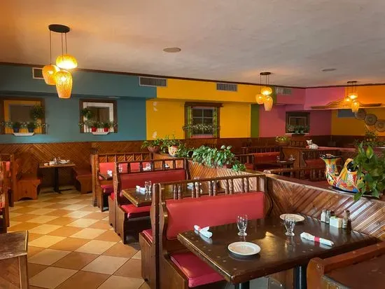 Vila's Mexican & Cuban Restaurant