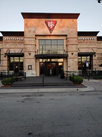 BJ's Restaurant & Brewhouse