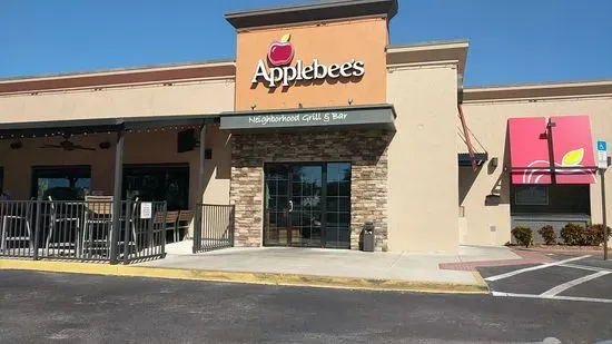 Applebee's Grill + Bar