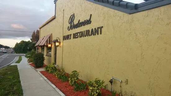 Boulevard Family Restaurant