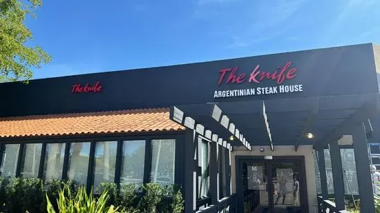 The Knife Parrilla Argentina Doral