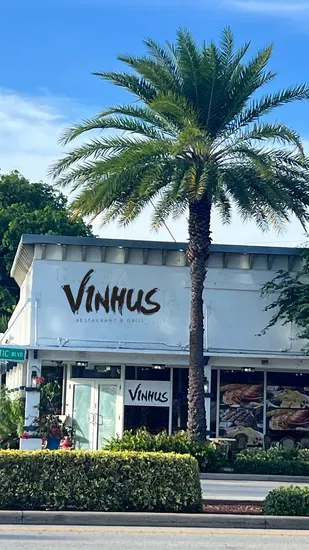 Vinhus Restaurant and Grill