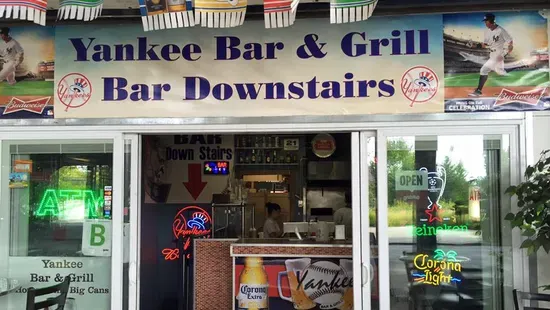 Yankee Twin Eatery Bar