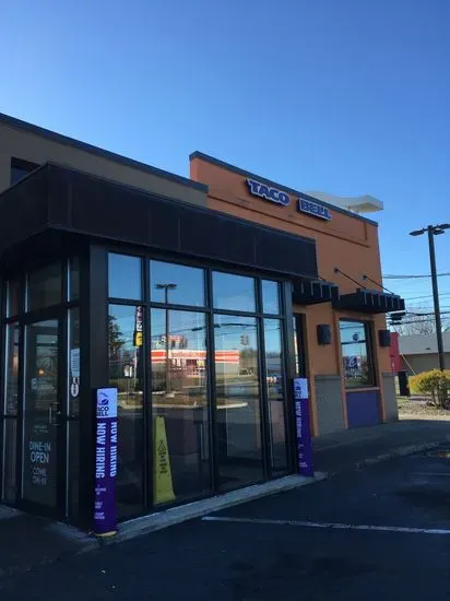 Taco Bell / Long John Silver's