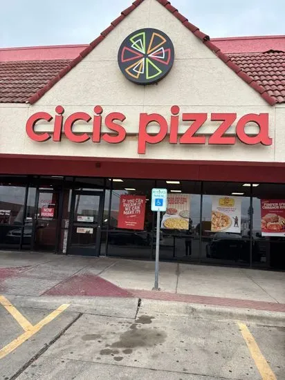 Cicis Pizza