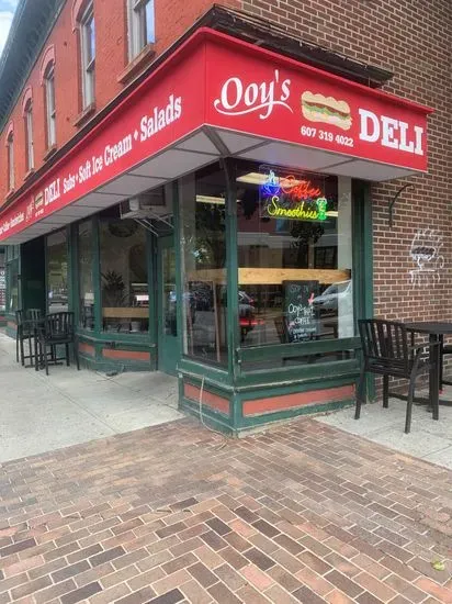 Ooy's Cafe & Deli