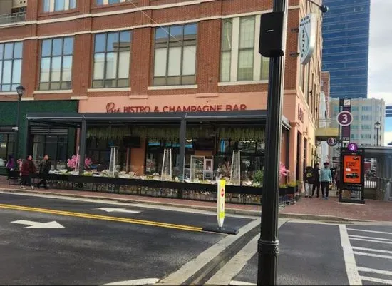 Rosé Bistro & Champagne Bar