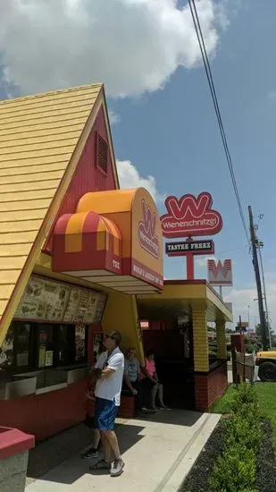 Wienerschnitzel