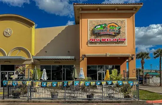 Iguanas Ranas Cantina