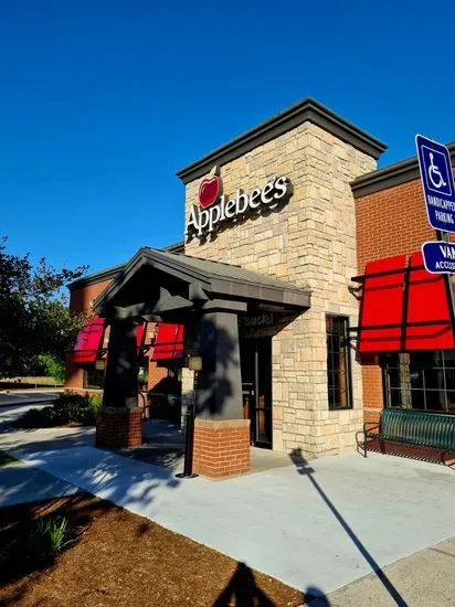 Applebee's Grill + Bar