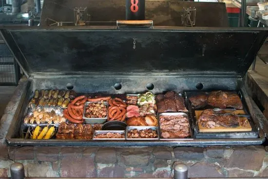 Hard Eight Pit BBQ