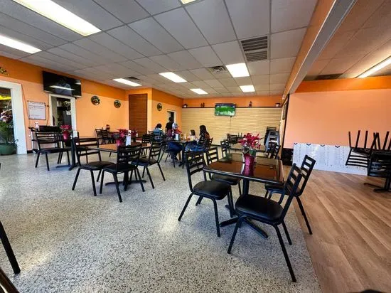 La Canasta Taqueria y Panaderia