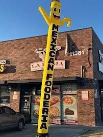 La Roma Pizzeria / Mexican Fooderia