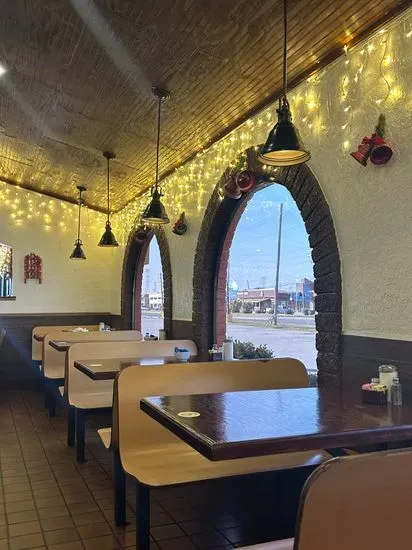 El Regio Mexican Grill & Bar