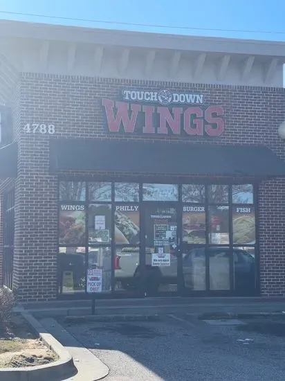 Touchdown Wings at Sugarloaf