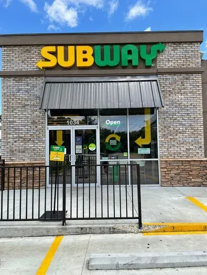 Subway Restaurant