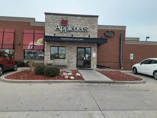 Applebee's Grill + Bar