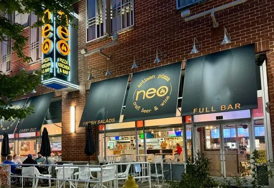 Neo Pizza & Taphouse