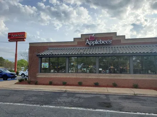 Applebee's Grill + Bar