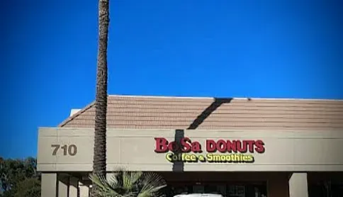 BoSa Donuts