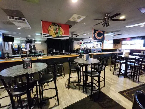 Chicago Loop Sports Bar & Grill