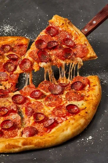 Ria’s Pizzeria
