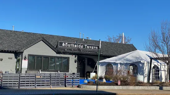 Southside Tavern Restaurant in Braintree