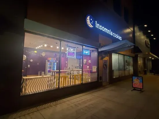 Insomnia Cookies