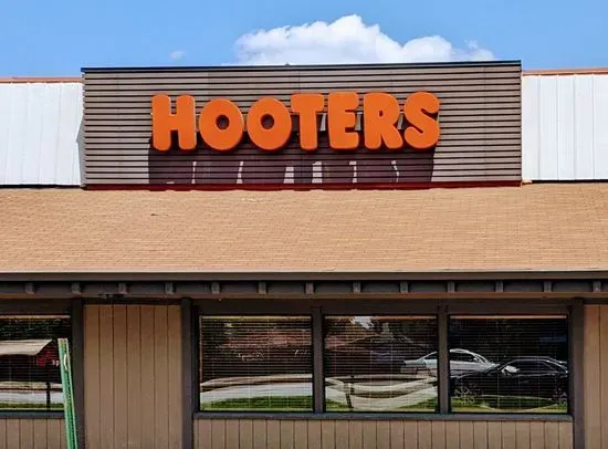 Hooters