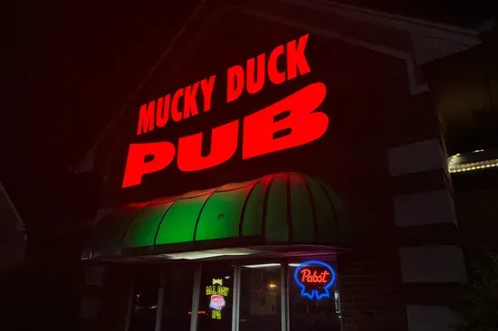 Mucky Duck Pub