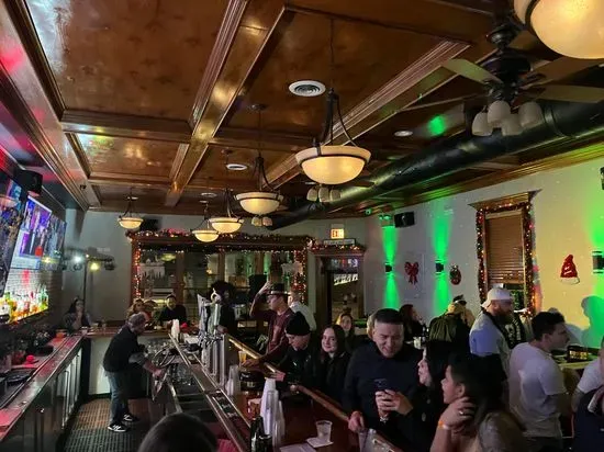 Twisted Shamrock Pub