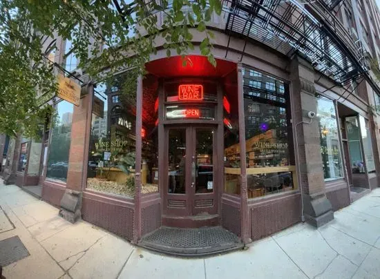 Printers Row Wine Bar and Shop