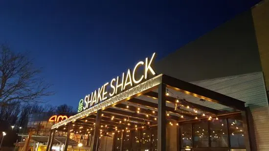 Shake Shack Mall in Columbia