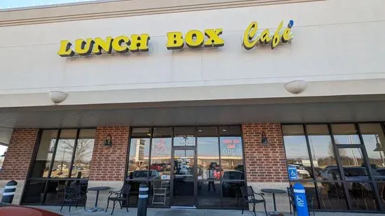 Lunch Box Cafe