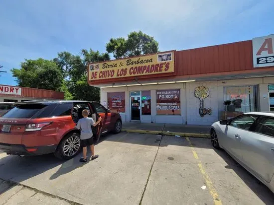 Birria & Barbacoa de Chivo Los Compadre's Taco Truck