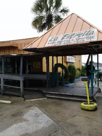 La Estrella Latin Market & Taqueria