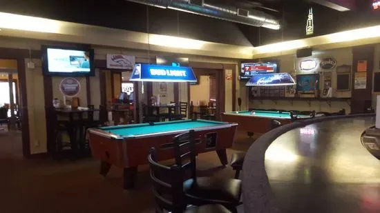 Horseshoe Lounge & Restaurant