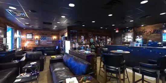 Legends 32 Cigar Lounge
