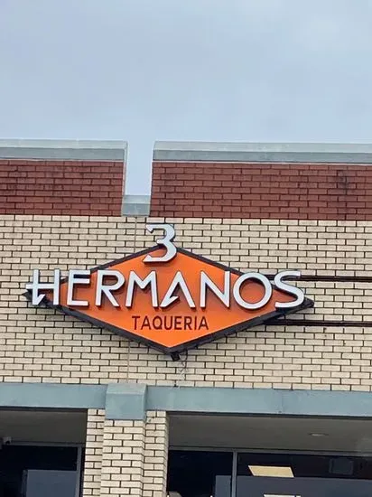 3 Hermanos Taqueria