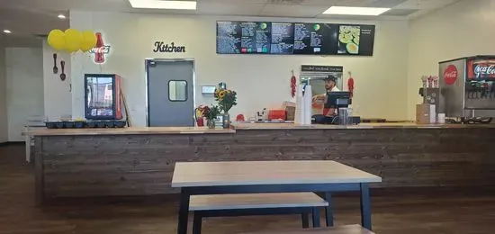 Nico's Taco Shop