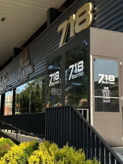 718 Bistro