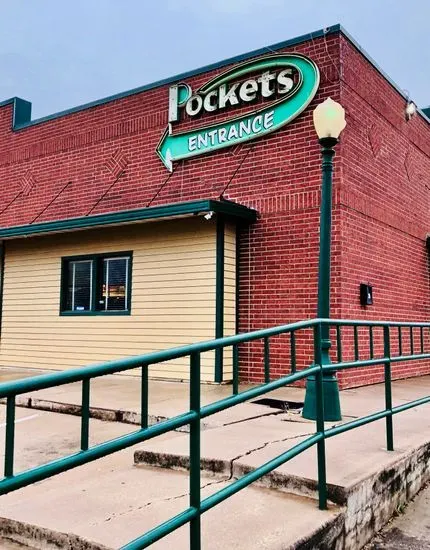 Pockets Restaurant & Sports Bar