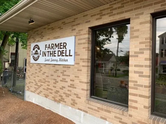 Farmer in the Dell