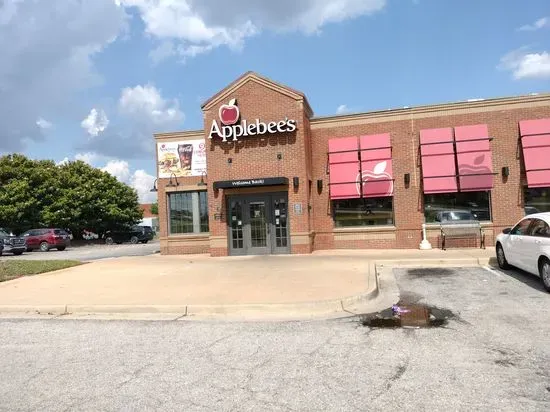 Applebee's Grill + Bar