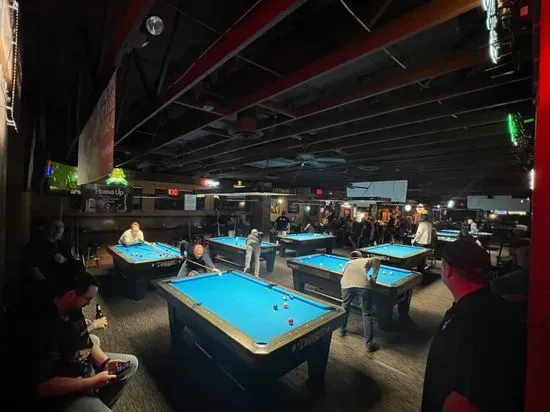 Metro Sportz Bar & Billiards