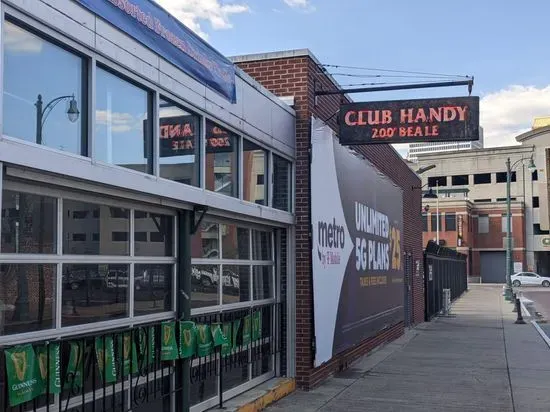 Club Handy