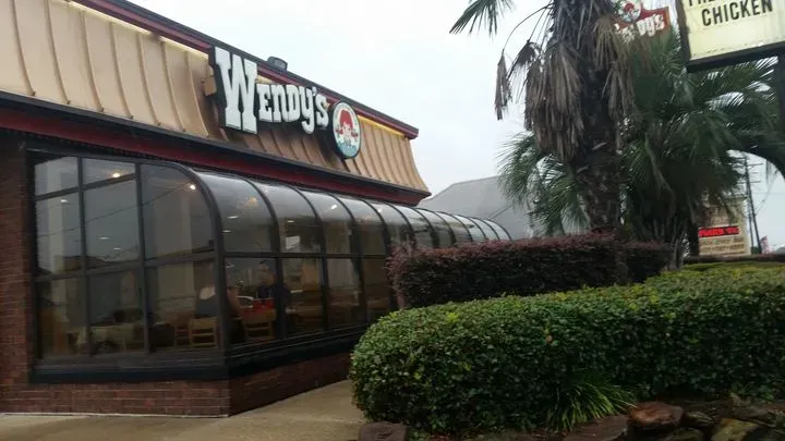 Wendy's | Nederland, TX | Checkle