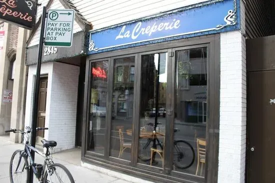 La Crêperie Chicago Restaurant