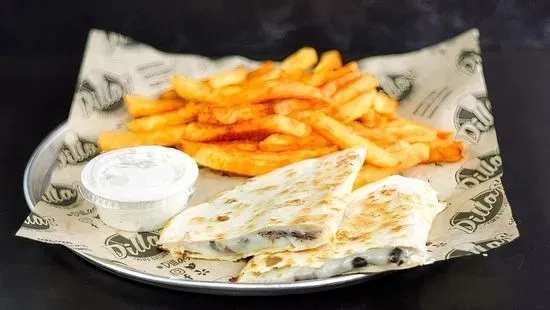 Dillas Quesadillas