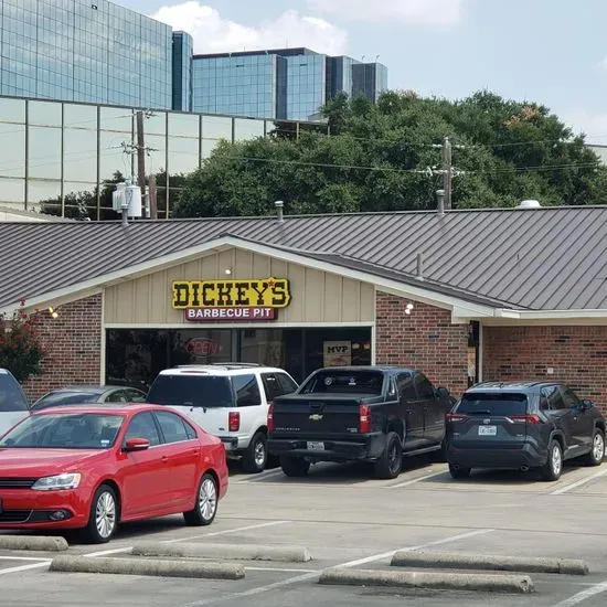 Dickey's Barbecue Pit